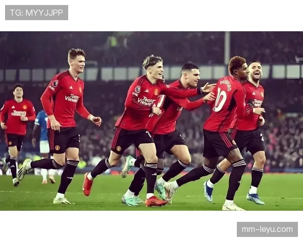 格拉斯纳入主法兰克福,英超新赛季战术革新或成焦点 格拉斯纳入主法兰克福,英超新赛季战术革新或成焦点