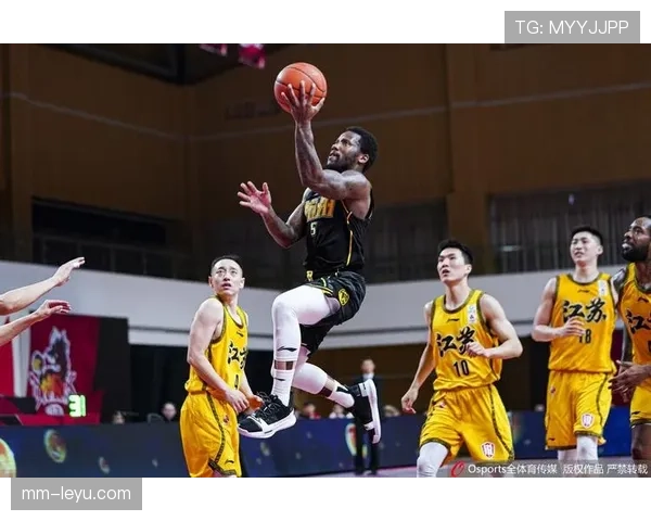 新赛季训练计划出炉,全面提升球队竞技状态,力争实现成绩飞跃 新赛季训练计划出炉,全面提升球队竞技状态,力争实现成绩飞跃