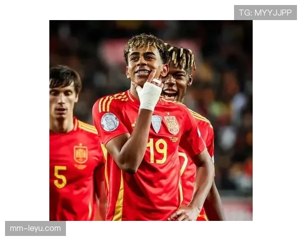 欧洲杯预选赛新星闪耀，年轻才俊亮眼表现引热议