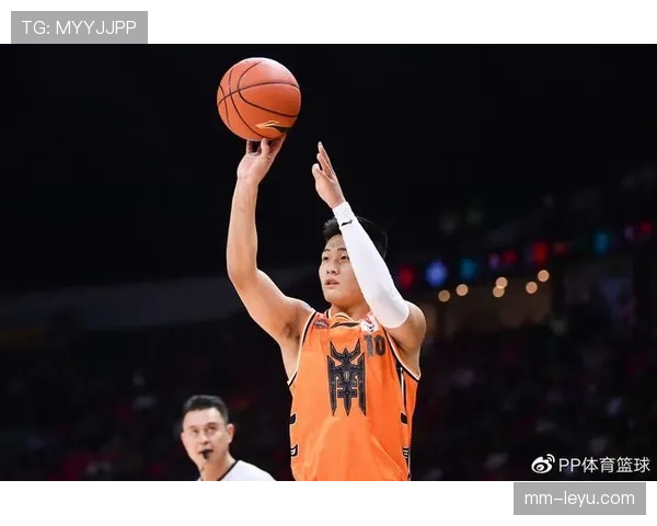 拉波尔特传球能力闪耀赛场，助力球队攻防转换效率持续提升