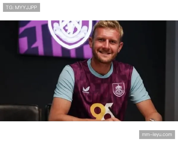 沃勒尔在英超赛季开局中表现稳健，助力球队取得关键胜利分析