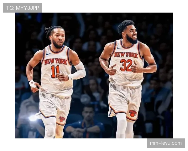 唐斯内线挡拆提升进攻效率显著，表现优于惯用投手角色