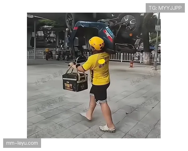 季丽萍直播随手刷几万，我点外卖的手都软了